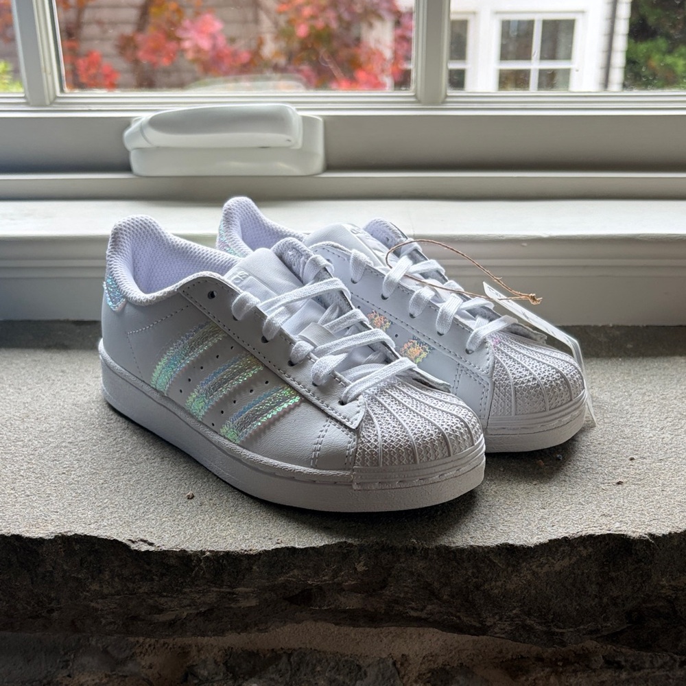 Adidas Kids White and Gold Sneakers